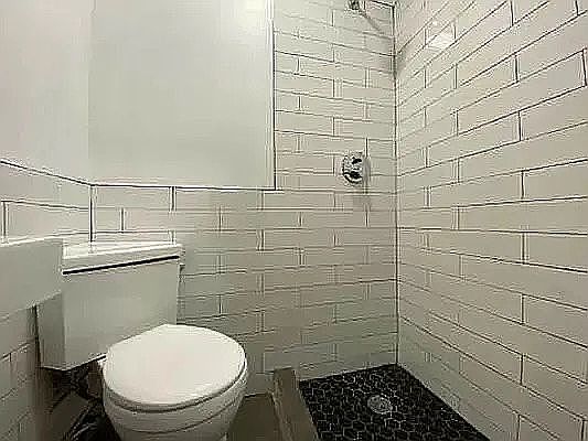 4th image of 550 W 149th St #1F