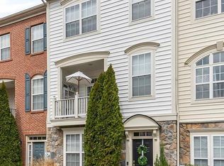 42427 Rockslide Ter, Ashburn, VA 20148