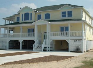 13 8th Ave, Southern Shores, NC 27949