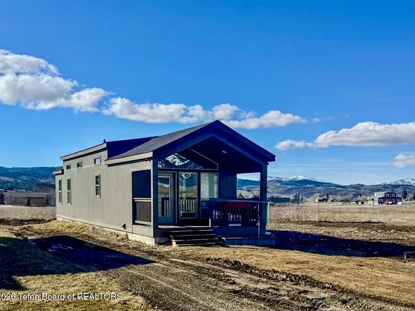 223 Franklin Ave, Thayne, WY 83127