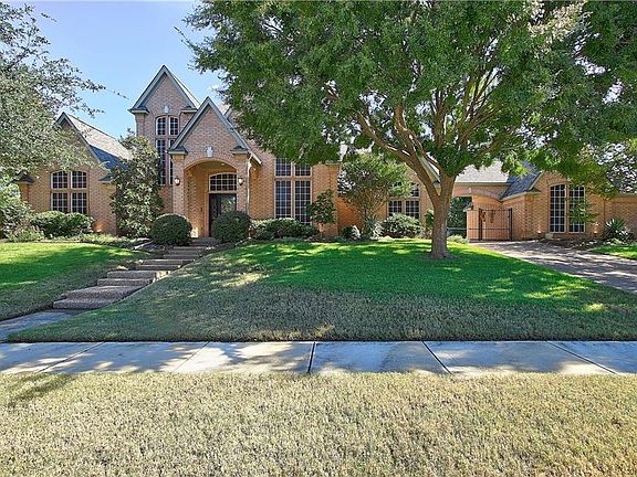3rd image of 6301 Kenshire Dr