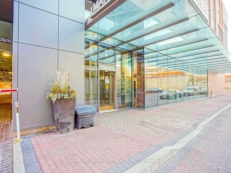 1 Market St #1105 — Photo 2
