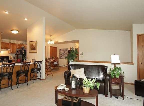 3rd image of 164 Minz Park Cir APT 3
