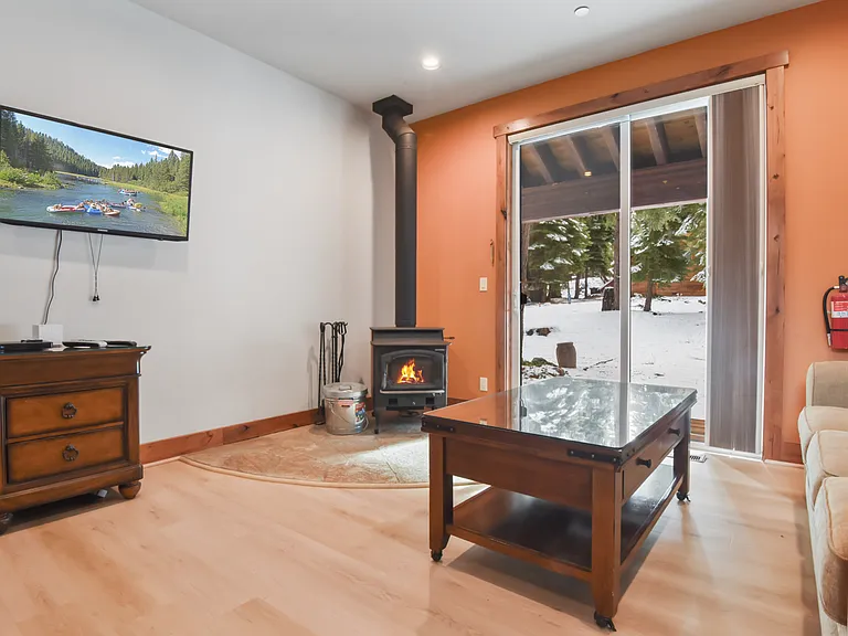 1175 Statford Way — Photo 30