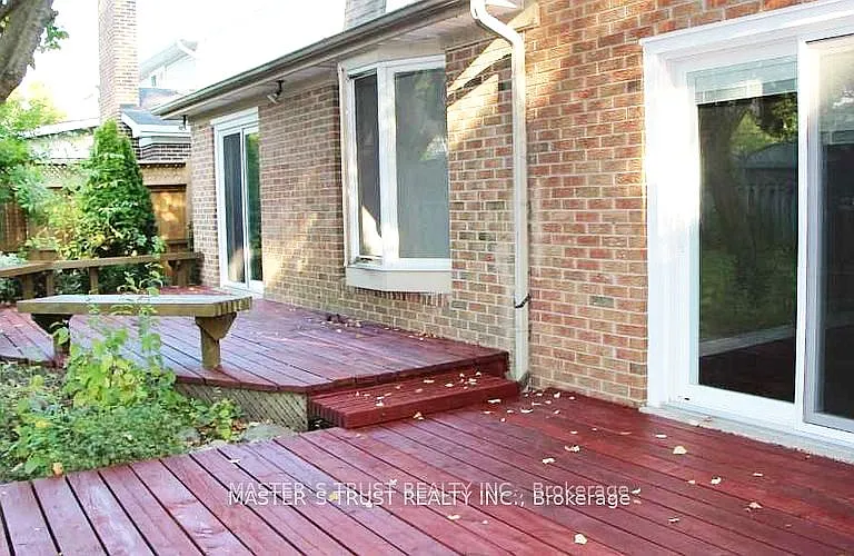 2253 Constance Dr — Photo 8