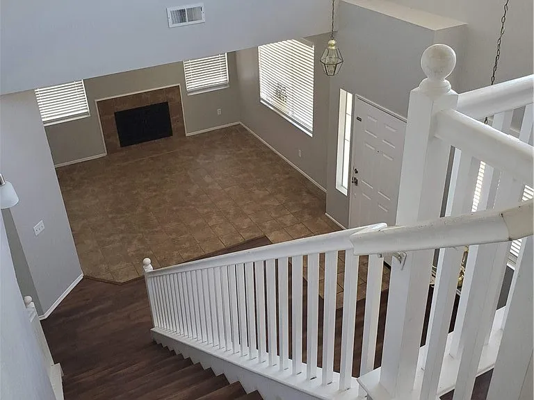 43435 Tylman St — Photo 19