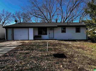 1011 Pilot Ave, Cherokee, IA 51012