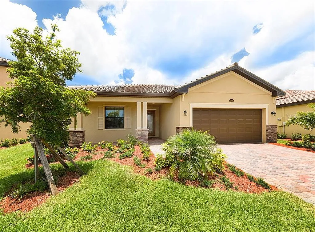 Building Photo - 12400 Cinqueterre Dr