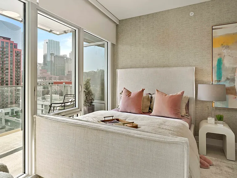354 N Union Ave #1/1 — Photo 1