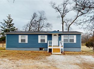 14320 E Rebel Rd, Nevada, MO 64772