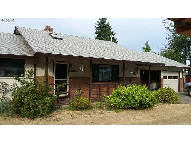 18366 S Holly Ln photo 1