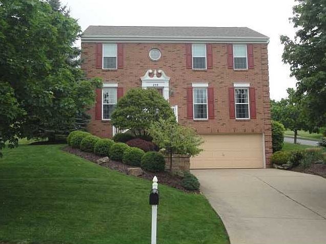 1st image of 239 Bluestone Dr
