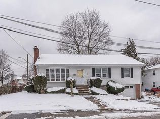 180 Beaufort St, Providence, RI 02908