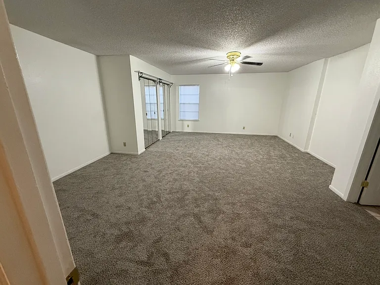 Bonus Room/4th Bed Room