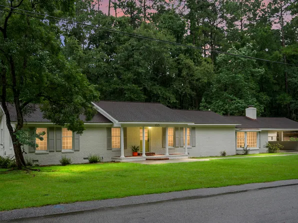 123 Sharon Dr, Walterboro, SC 29488