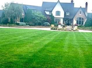 8770 E Bass Island Dr, Wilmington, IL 60481