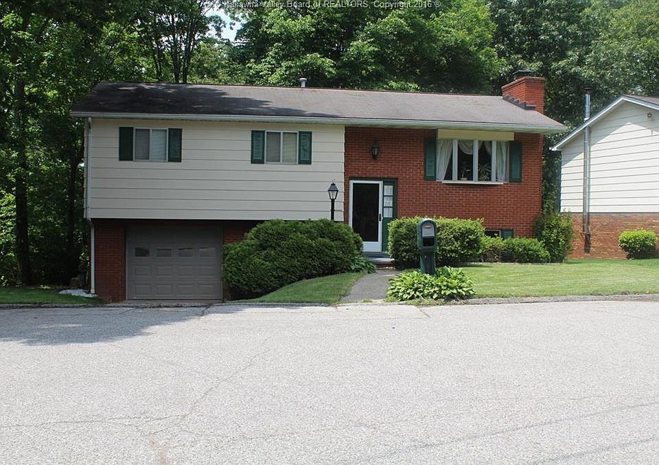 1st image of 1111 Hollyberry Ln
