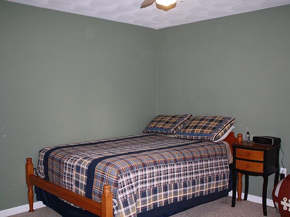 4th image of 55 Whispering Pines Ter