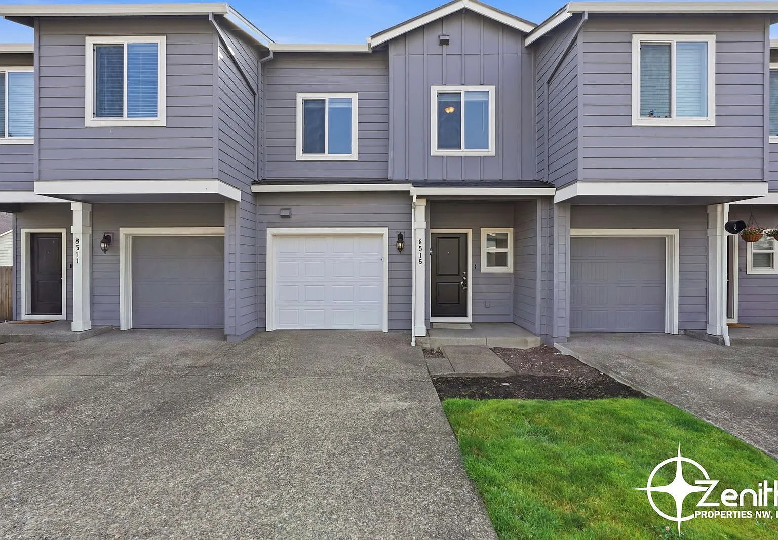 3 bed, 2.5 bath, 1540 sqft, $2,295 — Photo 1
