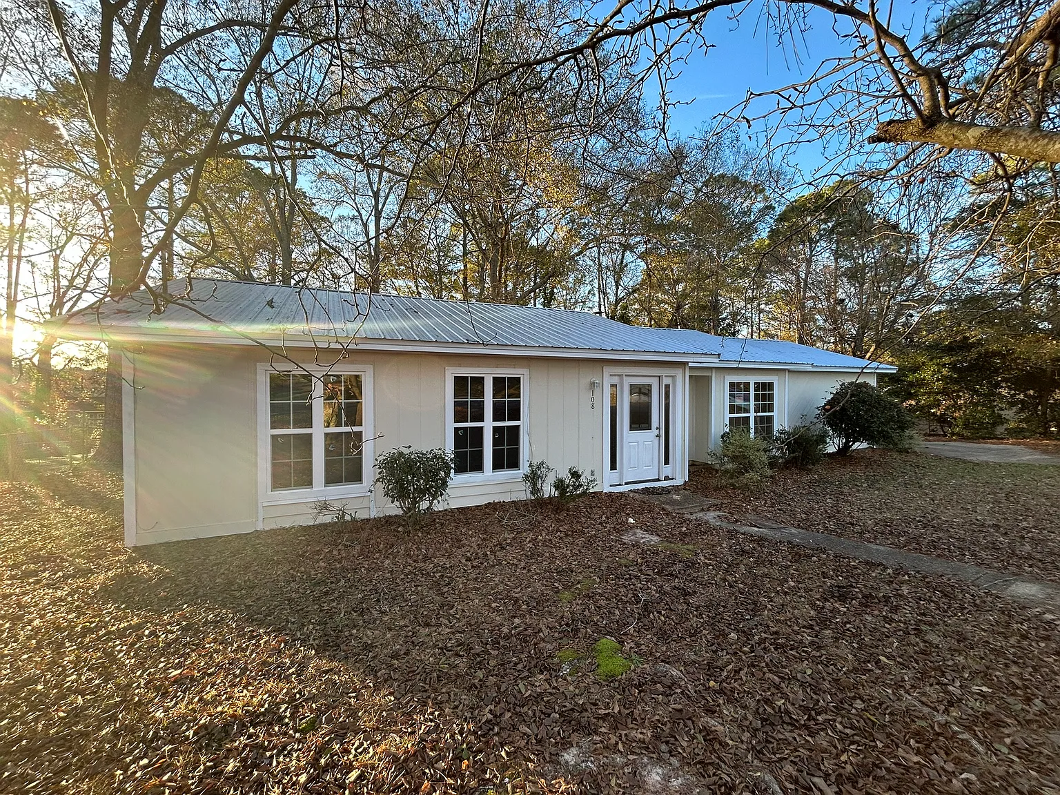108 Pinecrest Loop - 1 — Photo 3