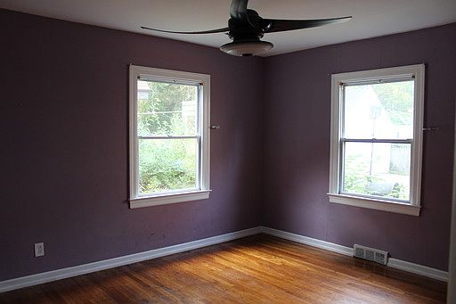 2nd image of 1351 Giddings Ave SE