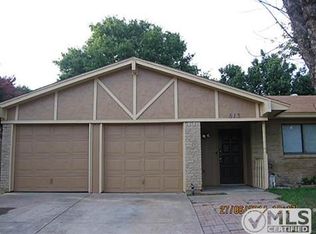 513 Runstone Dr, Irving, TX 75060