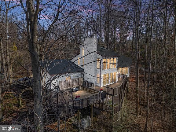 4th image of 6207 Possum Trot Ct