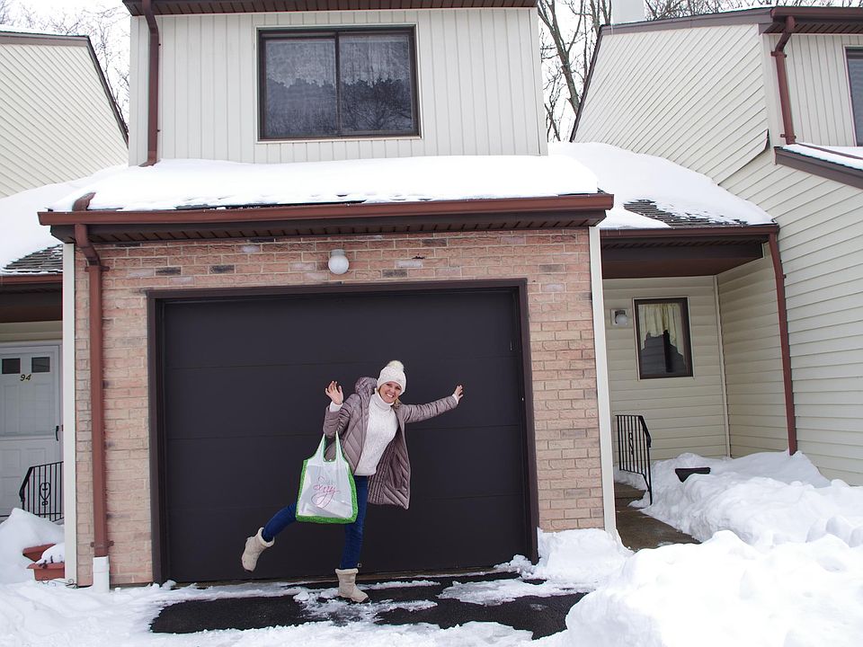 1st image of 95 Oak Forest Dr