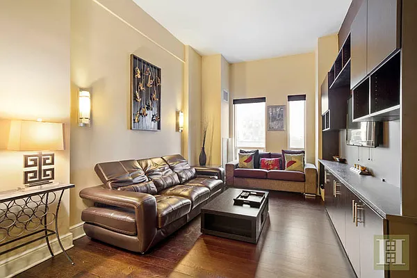 Rented by Halstead Real Estate | media 4