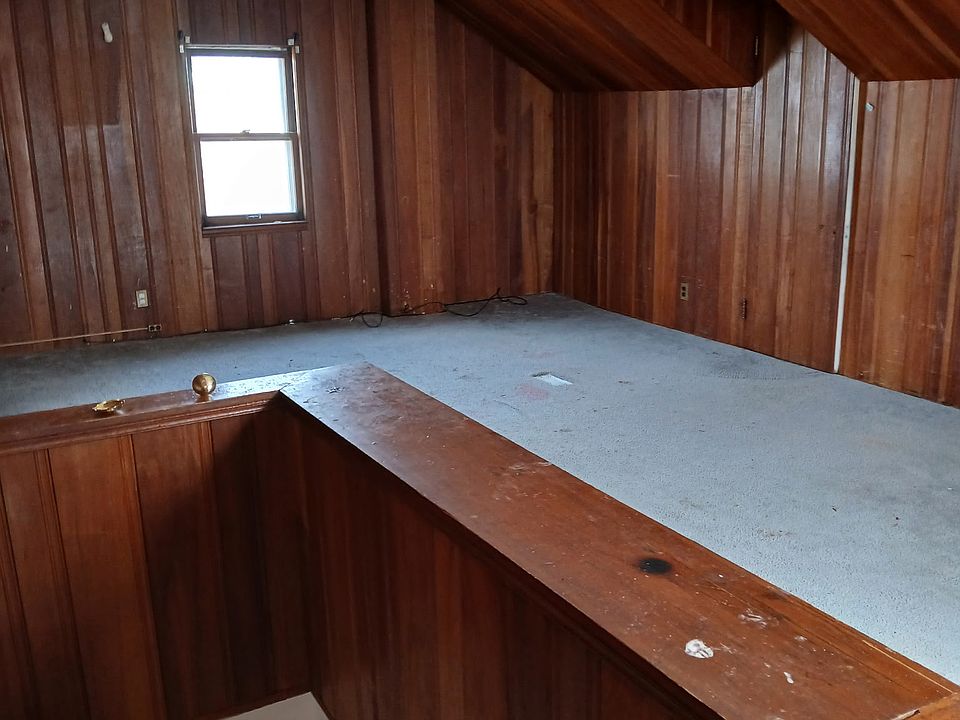 2nd image of 11351 Terry St