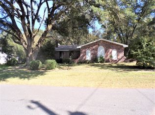108 Poplar St, Sumrall, MS 39482