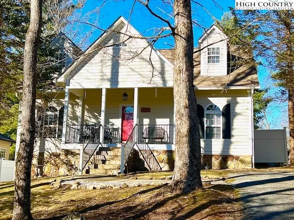144 Laurel Cottage Lane, Roaring Gap, NC 28668
