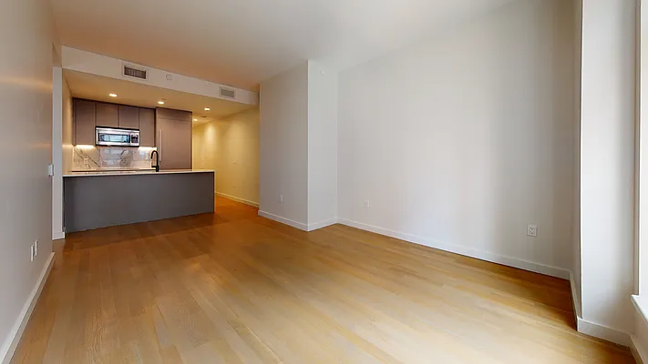 Rented by Bond New York | media 27