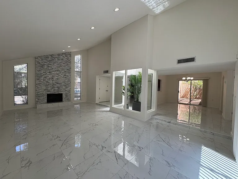 4750 E Placita Elegante — Photo 3