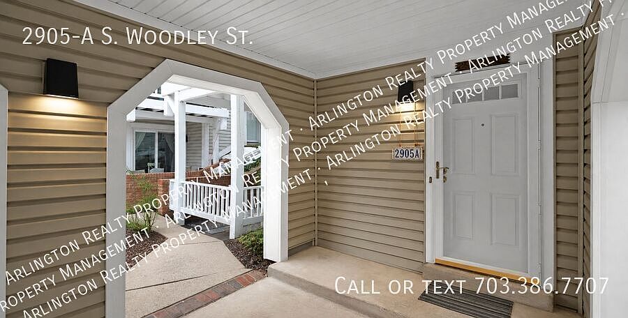 1st image of 2905A S Woodley St