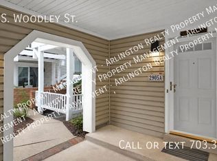 2905A S Woodley St, Arlington, VA 22206