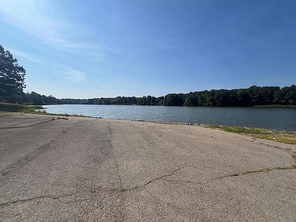 2nd image of 0 Heaven Hill Dr #225