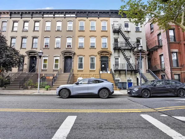 540 Bramhall Ave, Jersey City, NJ 07304