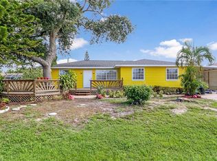 8297 Matanzas Rd, Fort Myers, FL 33967