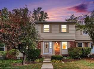 5840 Northfield Pkwy, Troy, MI 48098