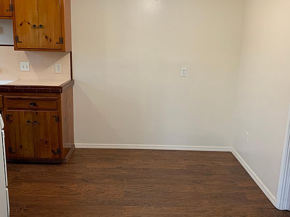 4th image of 3791 Oneida Pl