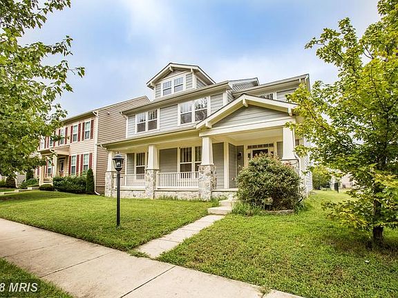 2nd image of 1108 Brigadier Dr