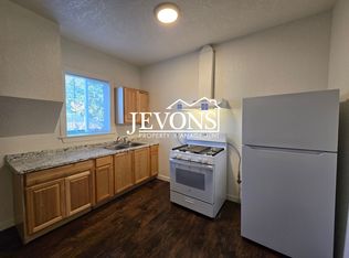 307 N 7th St #4, Yakima, WA 98901