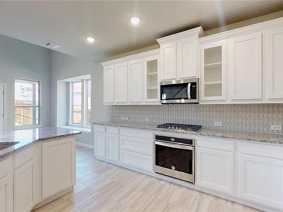3rd image of 1731 Temperance Way