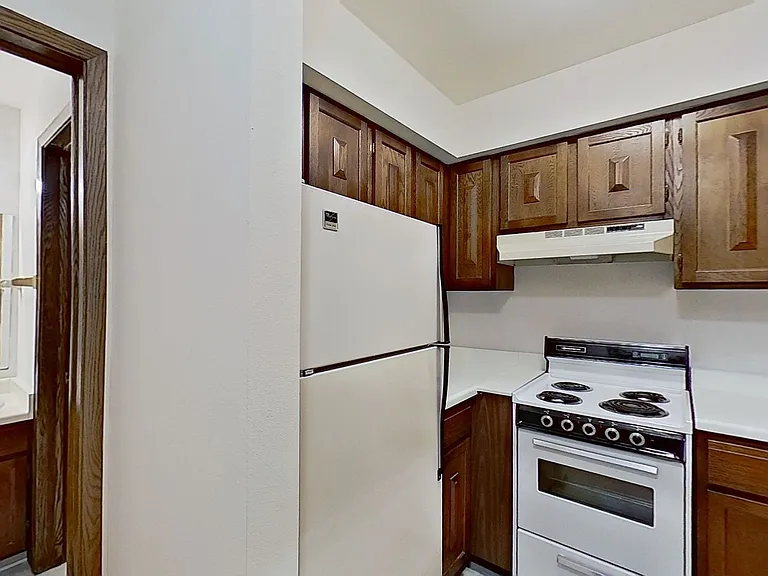 W63N14258 Washington Ave #80 — Photo 15
