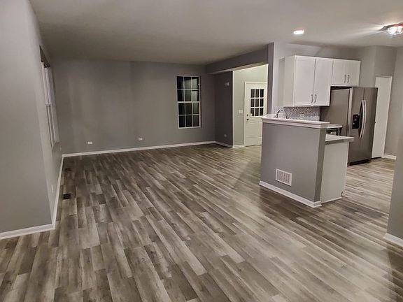 3rd image of 12936 Blue Spruce Dr