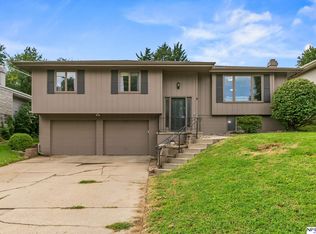 5305 Hascall St, Omaha, NE 68106