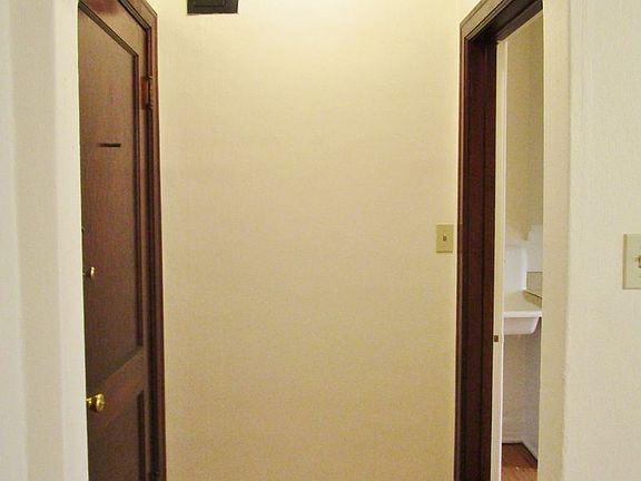 3rd image of 805 E 18th Ave APT 9