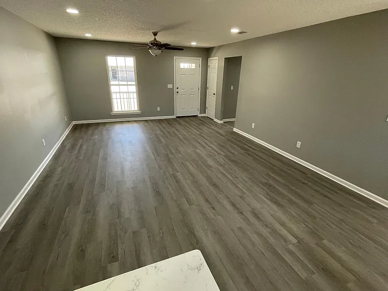 3610 Moore St #1 — Photo 5