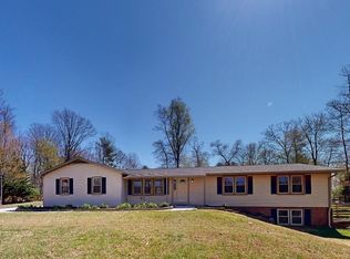 729 W Watersville Rd, Mount Airy, MD 21771